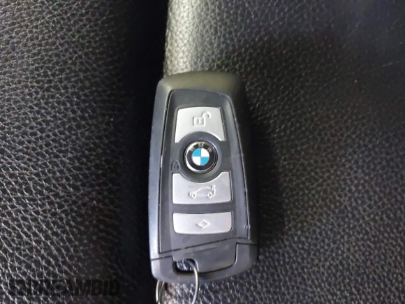 2011 BMW 5 Series 535i xDrive with VIN WBAFU7C58BC778429, listed as a IAAI auction lot 41554736 with 129,163 mi miles. Bid and sale history available at carsss.com. Image 11.