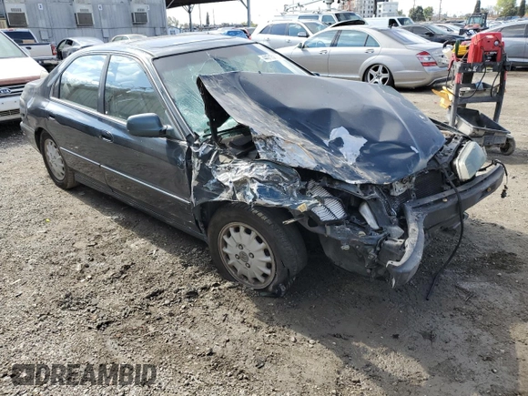 1997 Honda Accord EX with VIN 1HGCD5668VA262569, listed as a Copart auction lot 44713835 with 261,346 mi miles and Salvage Title. Bid and sale history available at DreamBid. Image 4.