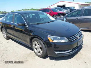 2012 Volkswagen Passat SE z VIN 1VWBP7A32CC089642, wystawiony jako IAAI lot #42056630 z przebiegiem 109 913 mil mil oraz . Historia ofert i sprzedaży dostępna na DreamBid. Obrazek 1.