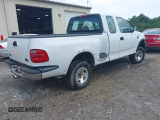 2003 Ford F-150 с VIN 2FTRX08W53CA43029, выставлен на аукционе IAAI как лот 42483083 с пробегом 311 710 миль миль и . История ставок и продаж доступна на DreamBid. Изображение 4.