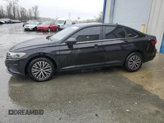 2021 Volkswagen Jetta S z VIN 3VWC57BU2MM012917, wystawiony jako Copart lot #52416155 z przebiegiem 66 381 mil mil oraz Szkoda całkowita • Salvage title. Historia ofert i sprzedaży dostępna na DreamBid. Obrazek 1.