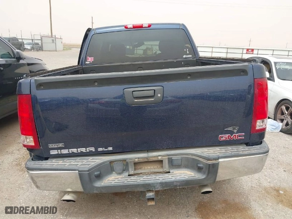2011 GMC Sierra 1500 SLE with VIN 3GTP1VE02BG123914, listed as a IAAI auction lot 41936507 with 205,171 mi miles. Bid and sale history available at carsss.com. Image 16.