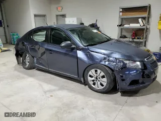 2013 Chevrolet Cruze LS with VIN 1G1PA5SH3D7135877, listed as a Copart auction lot 86778004 with 116,970 mi miles and Salvage Title. Bid and sale history available at carsss.com. Image 4.