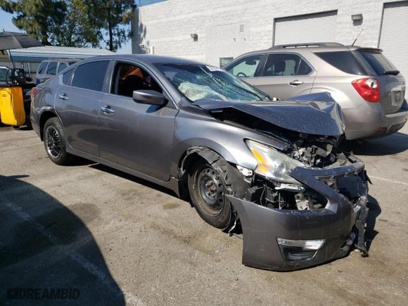 2015 Nissan Altima 2.5 SV with VIN 1N4AL3APXFC186605, listed as a Copart auction lot 48247235 with 0 mi miles and Salvage Title. Bid and sale history available at carsss.com. Image 4.