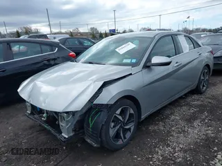 2022 Hyundai Elantra SEL z VIN 5NPLN4AG9NH078241, wystawiony jako IAAI lot #41864349 z przebiegiem 41 860 mil mil oraz . Historia ofert i sprzedaży dostępna na DreamBid. Obrazek 2.
