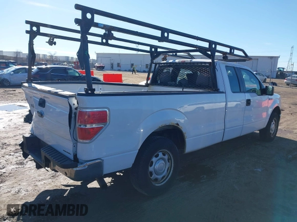 2014 Ford F-150 XL with VIN 1FTFX1CF3EKF27943, listed as a IAAI auction lot 41735025 with 248,005 mi miles. Bid and sale history available at carsss.com. Image 4.