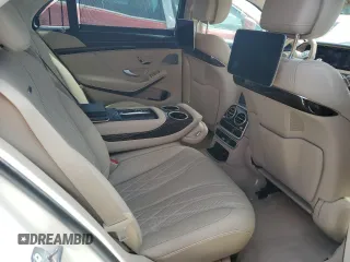 2019 Mercedes-Benz S-Class AMG S 63 with VIN WDDUG8JB8KA452857, listed as a Copart auction lot 76761004 with 28,389 mi miles and Non Repairable. Bid and sale history available at carsss.com. Image 10.