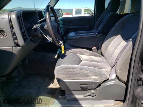 2003 Chevrolet Avalanche z VIN 3GNEK13T63G192527, wystawiony jako Copart lot #54837845 z przebiegiem 220 953 mil mil oraz Szkoda całkowita • Salvage title. Historia ofert i sprzedaży dostępna na DreamBid. Obrazek 7.