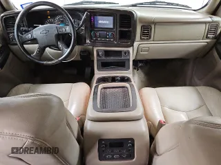 2003 Chevrolet Suburban LT with VIN 1GNFK16Z83J228298, listed as a Copart auction lot 56543165 with 214,110 mi miles and Clean title. Bid and sale history available at DreamBid. Image 8.