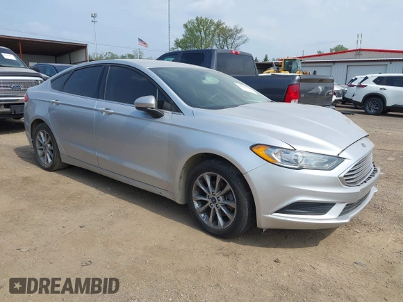 2017 Ford Fusion SE z VIN 3FA6P0HD0HR129175, wystawiony jako IAAI lot #42126532 z przebiegiem 120 424 mil mil oraz . Historia ofert i sprzedaży dostępna na DreamBid. Obrazek 1.