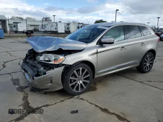 2016 Volvo XC60 T5 Drive-E Premier with VIN YV440MDK9G2853738, listed as a Copart auction lot 49302545 with 91,854 mi miles and Salvage Title. Bid and sale history available at carsss.com. Image 1.