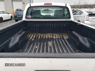 2014 Toyota Tacoma with VIN 5TFNX4CN9EX033710, listed as a Copart auction lot 52618205 with 234,471 mi miles and Clean Title. Bid and sale history available at DreamBid. Image 10.
