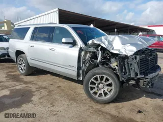 2018 GMC Yukon XL Denali with VIN 1GKS2HKJ1JR123346, listed as a IAAI auction lot 41892139 with 153,723 mi miles. Bid and sale history available at carsss.com. Image 1.