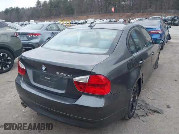 2006 BMW 3 Series 325xi with VIN WBAVD13556KV13312, listed as a IAAI auction lot 41781117 with 177,569 mi miles. Bid and sale history available at carsss.com. Image 4.
