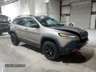 2017 Jeep Cherokee Trailhawk L Plus z VIN 1C4PJMBB4HW593615, wystawiony jako Copart lot #56342885 z przebiegiem 88 215 mil mil oraz Szkoda całkowita • Salvage title. Historia ofert i sprzedaży dostępna na DreamBid. Obrazek 4.
