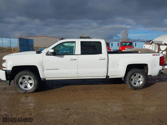 2016 Chevrolet Silverado 1500 LT with VIN 3GCUKREC4GG268073, listed as a IAAI auction lot 41201254 with NaN miles. Bid and sale history available at carsss.com. Image 15.