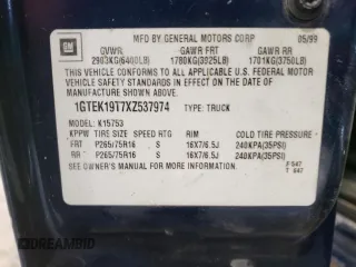 1999 GMC New Sierra 1500 SLE with VIN 1GTEK19T7XZ537974, listed as a Copart auction lot 45363854 with 264,069 mi miles and Non Repairable. Bid and sale history available at carsss.com. Image 20.