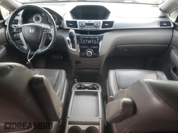 2011 Honda Odyssey EX-L with VIN 5FNRL5H64BB073266, listed as a Copart auction lot 84478964 with 207,991 mi miles and Salvage Title. Bid and sale history available at DreamBid. Image 8.