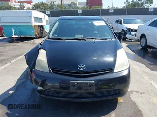 2005 Toyota Prius with VIN JTDKB20U853108017, listed as a IAAI auction lot 41848827 with 218,742 mi miles. Bid and sale history available at carsss.com. Image 12.