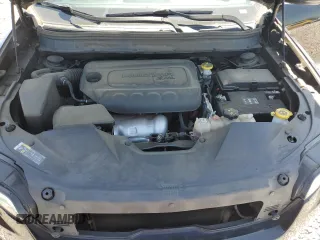 2019 Jeep Cherokee Limited z VIN 1C4PJLDB8KD439144, wystawiony jako Copart lot #52610545 z przebiegiem 99 531 mil mil oraz Szkoda całkowita • Salvage title. Historia ofert i sprzedaży dostępna na DreamBid. Obrazek 13.