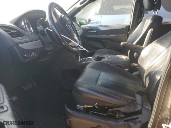 2018 Dodge Grand Caravan GT with VIN 2C4RDGEG8JR326131, listed as a Copart auction lot 49923155 with 146,665 mi miles and Salvage Title. Bid and sale history available at carsss.com. Image 7.
