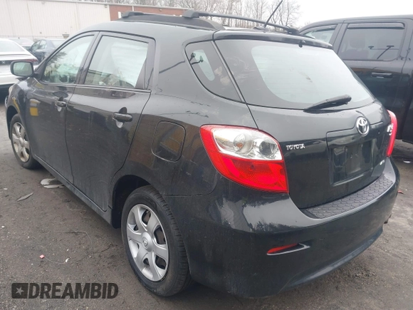 2009 Toyota Matrix S with VIN 2T1LE40E29C004183, listed as a IAAI auction lot 41698226 with 233,914 mi miles. Bid and sale history available at carsss.com. Image 3.