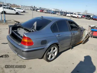 2004 BMW 3 Series 325i with VIN WBAET37444NJ44227, listed as a Copart auction lot 87671895 with 0 mi miles and Salvage Title. Bid and sale history available at carsss.com. Image 3.