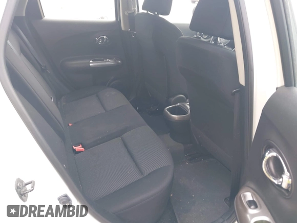 2014 Nissan Juke SV with VIN JN8AF5MR5ET362070, listed as a IAAI auction lot 42176294 with 101,489 mi miles and . Bid and sale history available at carsss.com. Image 8.