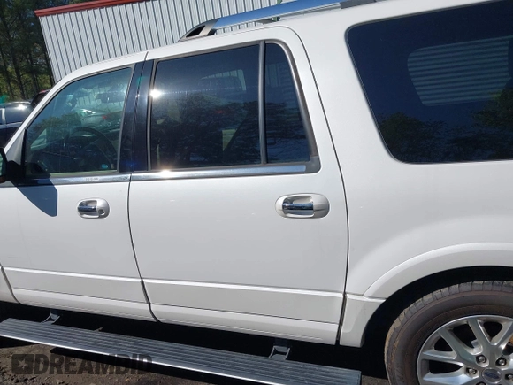 2015 Ford Expedition Max Limited with VIN 1FMJK2AT6FEF09911, listed as a IAAI auction lot 42009348 with 144,172 mi miles and . Bid and sale history available at DreamBid. Image 14.