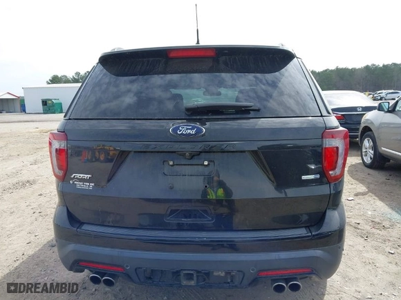 2018 Ford Explorer Sport with VIN 1FM5K8GT7JGA76107, listed as a IAAI auction lot 41836475 with 133,211 mi miles. Bid and sale history available at carsss.com. Image 16.
