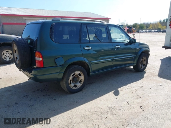 2002 Suzuki XL-7 Standard with VIN JS3TX92V124124409, listed as a IAAI auction lot 42166017 with 194,418 mi miles. Bid and sale history available at carsss.com. Image 4.