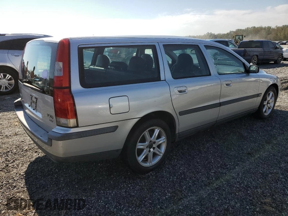 2004 Volvo V70 with VIN YV1SW59V542426810, listed as a Copart auction lot 74521824 with 156,728 mi miles and Salvage Title. Bid and sale history available at carsss.com. Image 3.