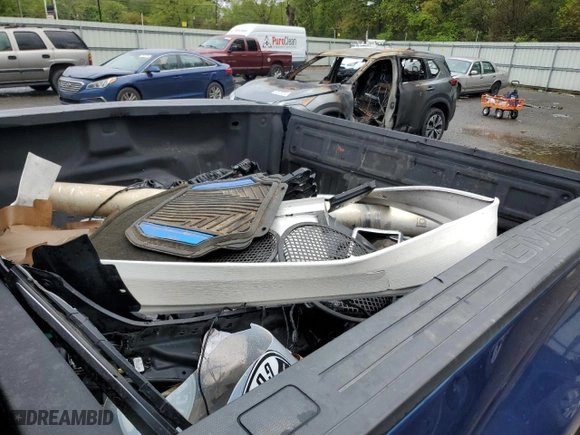 2016 GMC Sierra 1500 SLT with VIN 3GTU2NEJ3GG138390, listed as a Copart auction lot 50887505 with 187,294 mi miles and Salvage Title. Bid and sale history available at carsss.com. Image 12.