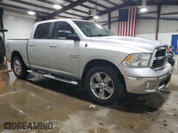 2018 Ram 1500 Big Horn z VIN 3C6RR7LG7JG240889, wystawiony jako Copart lot #57627555 z przebiegiem 74 541 mil mil oraz Szkoda całkowita • Salvage title. Historia ofert i sprzedaży dostępna na DreamBid. Obrazek 4.