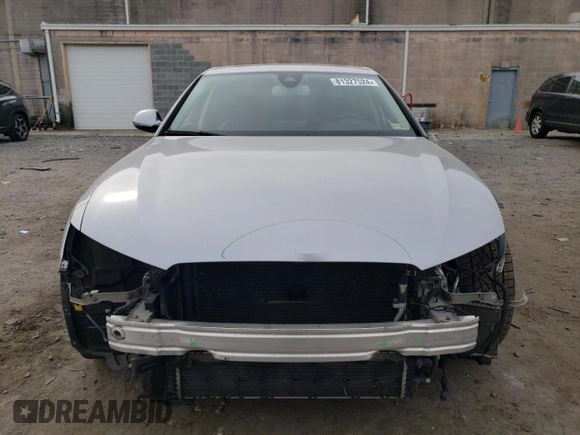 2016 Audi S6 Prestige z VIN WAUH2AFC0GN071830, wystawiony jako Copart lot #81327524 z przebiegiem 108 386 mil mil oraz Szkody całkowita. Historia ofert i sprzedaży dostępna na DreamBid. Obrazek 5.