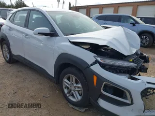 2020 Hyundai Kona SE with VIN KM8K12AA0LU433240, listed as a IAAI auction lot 41944156 with 31,375 mi miles. Bid and sale history available at carsss.com. Image 1.