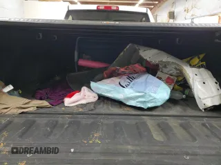2017 Ram 1500 Tradesman z VIN 3C6JR6AG1HG510512, wystawiony jako Copart lot #87580045 z przebiegiem Nie podano mil oraz Szkoda całkowita • Salvage title. Historia ofert i sprzedaży dostępna na DreamBid. Obrazek 10.