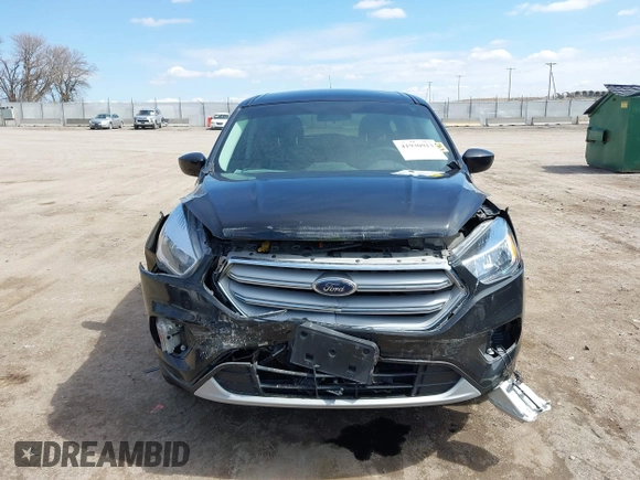 2019 Ford Escape SE z VIN 1FMCU9GDXKUB78598, wystawiony jako IAAI lot #41930913 z przebiegiem 111 284 mil mil oraz . Historia ofert i sprzedaży dostępna na DreamBid. Obrazek 12.