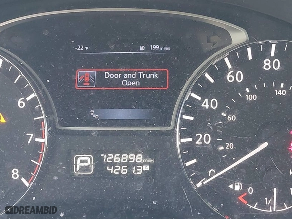 2015 Nissan Altima 2.5 S with VIN 1N4AL3AP7FC569563, listed as a IAAI auction lot 41443586 with 126,898 mi miles. Bid and sale history available at carsss.com. Image 7.