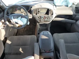 2004 Toyota Tundra SR5 with VIN 5TBDT44114S441571, listed as a Copart auction lot 44653845 with 257,879 mi miles and Salvage Title. Bid and sale history available at DreamBid. Image 8.