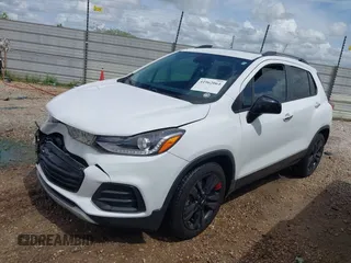 2018 Chevrolet Trax LT with VIN 3GNCJLSB5JL265874, listed as a IAAI auction lot 41962064 with 51,229 mi miles. Bid and sale history available at carsss.com. Image 2.