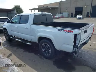 2017 Toyota Tacoma SR5 with VIN 3TMDZ5BN9HM029700, listed as a IAAI auction lot 42034375 with 86,907 mi miles. Bid and sale history available at carsss.com. Image 3.