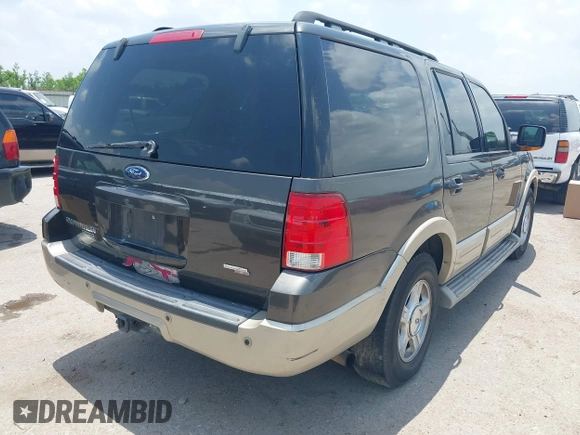 2006 Ford Expedition Eddie Bauer with VIN 1FMFU17586LA38360, listed as a IAAI auction lot 42434043 with 284,372 mi miles and . Bid and sale history available at DreamBid. Image 4.