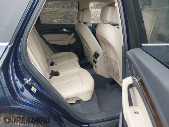 2018 Audi Q5 Premium Plus with VIN WA1BNAFY6J2002090, listed as a IAAI auction lot 41653345 with 127,292 mi miles. Bid and sale history available at carsss.com. Image 8.