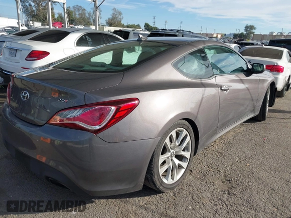 2013 Hyundai Genesis Coupe R-Spec with VIN KMHHT6KD8DU099898, listed as a IAAI auction lot 41473019 with 115,615 mi miles and . Bid and sale history available at DreamBid. Image 4.
