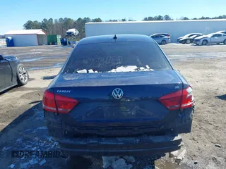 2012 Volkswagen Passat SE with VIN 1VWBP7A38CC034225, listed as a IAAI auction lot 41617236 with 188,995 mi miles and . Bid and sale history available at DreamBid. Image 17.