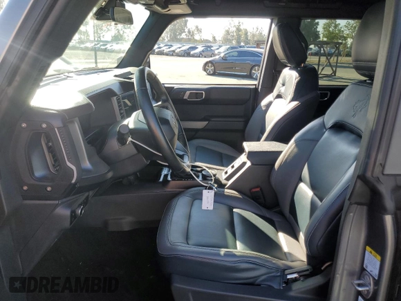 2023 Ford Bronco with VIN 1FMEE5DP0PLB97820, listed as a Copart auction lot 50392985 with 29,950 mi miles and Salvage Title. Bid and sale history available at DreamBid. Image 7.