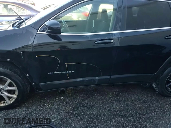 2017 Jeep Cherokee Latitude with VIN 1C4PJLCB3HD221543, listed as a Copart auction lot 84190664 with 112,626 mi miles and Salvage Title. Bid and sale history available at carsss.com. Image 15.