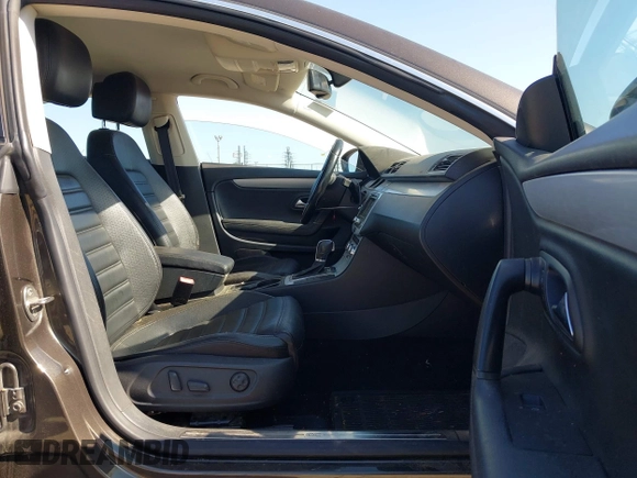 2013 Volkswagen CC Sport Plus с VIN WVWBP7ANXDE506564, выставлен на аукционе IAAI как лот 42312546 с пробегом 217 136 миль миль и . История ставок и продаж доступна на DreamBid. Изображение 5.