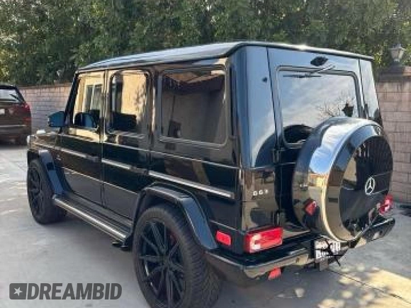 2013 Mercedes-Benz G-Class AMG G 63 with VIN WDCYC7DF5DX203233, listed as a Copart auction lot 43227545 with 92,674 mi miles and Clean Title. Bid and sale history available at carsss.com. Image 3.